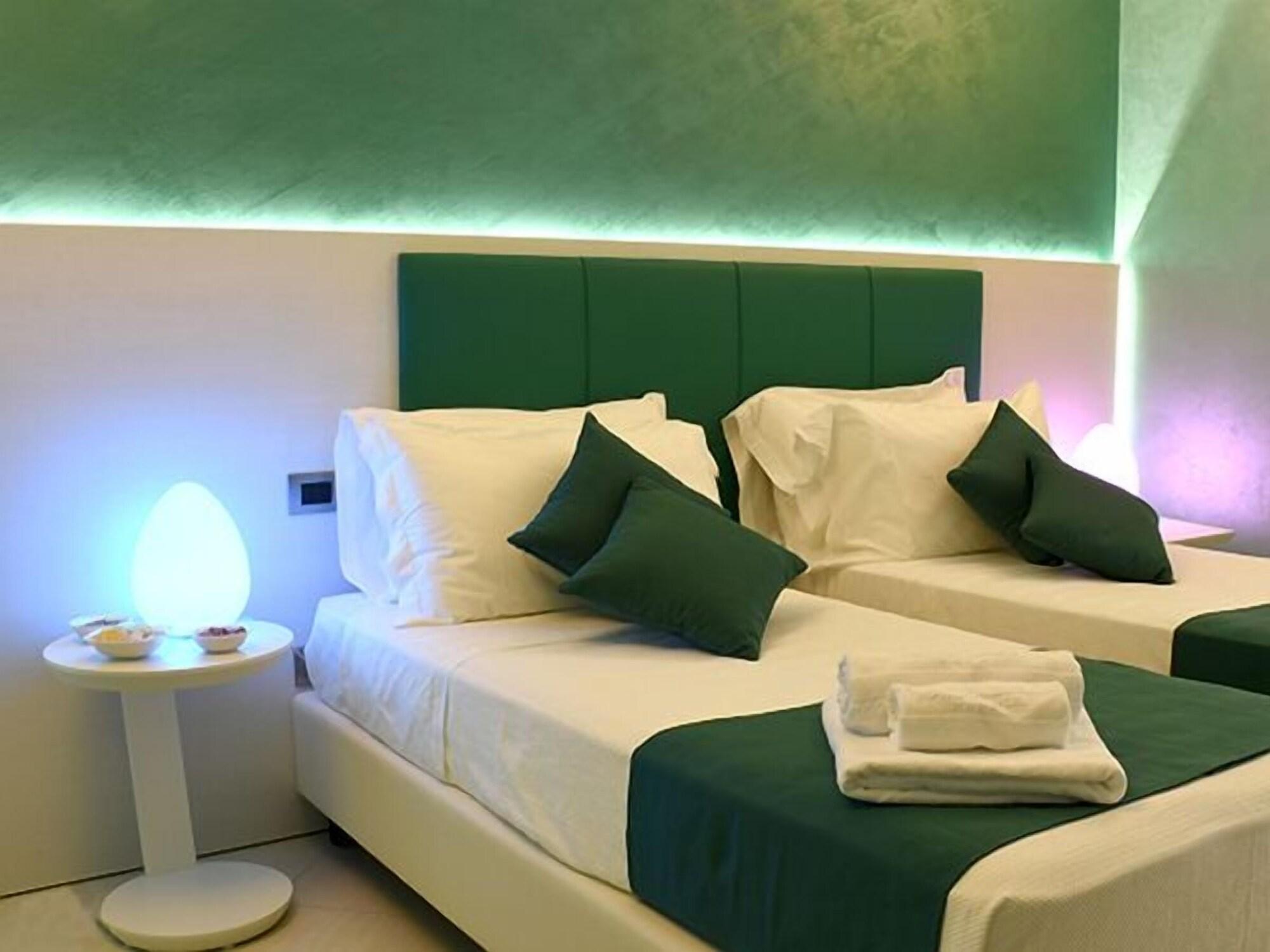 Hotel Riviera Azzurra Олівері Екстер'єр фото