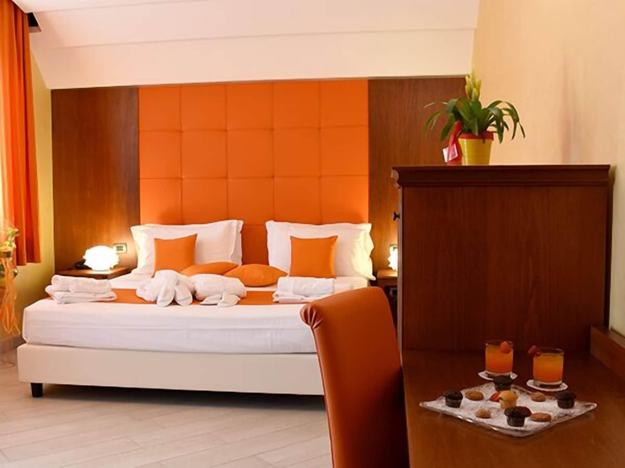 Hotel Riviera Azzurra Олівері Екстер'єр фото