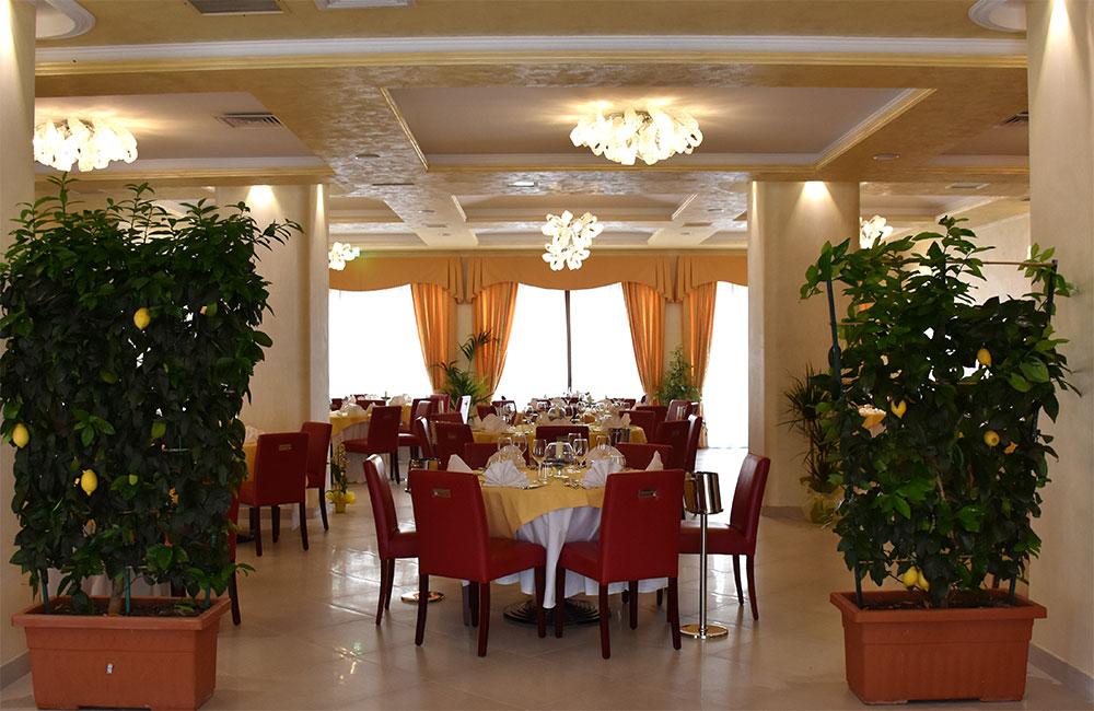 Hotel Riviera Azzurra Олівері Екстер'єр фото